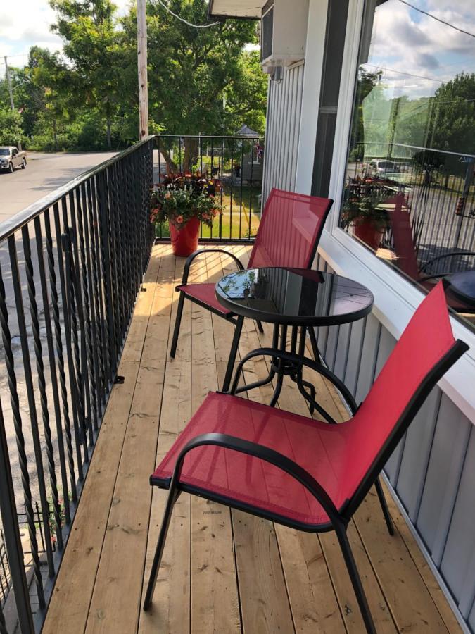 New Rockland Motel Bobcaygeon Экстерьер фото