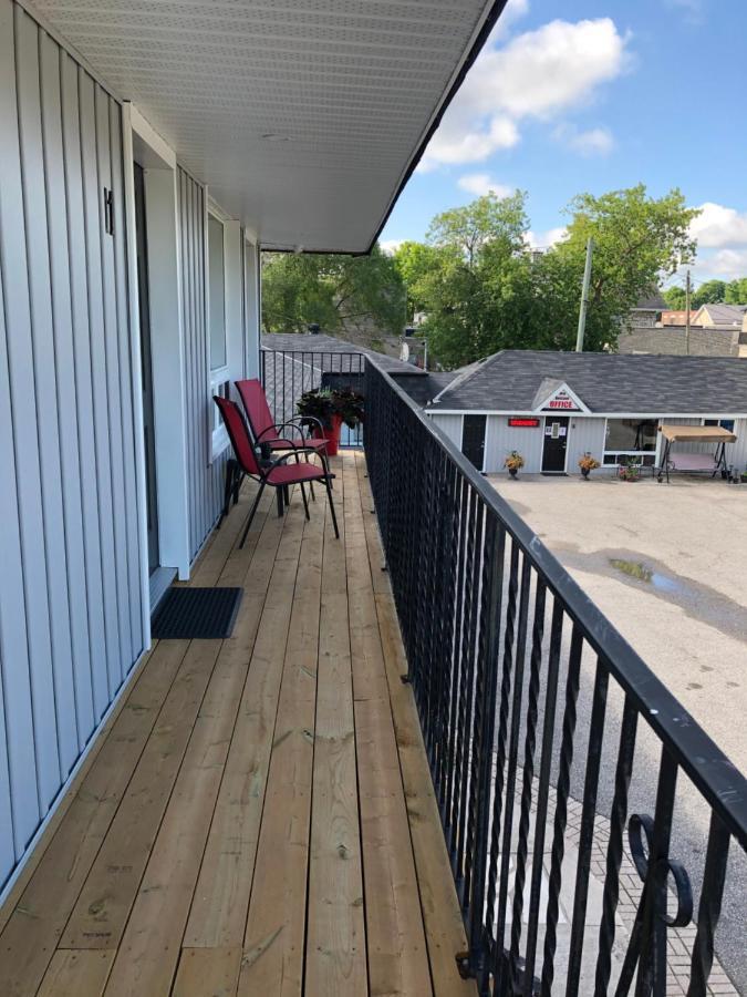 New Rockland Motel Bobcaygeon Экстерьер фото